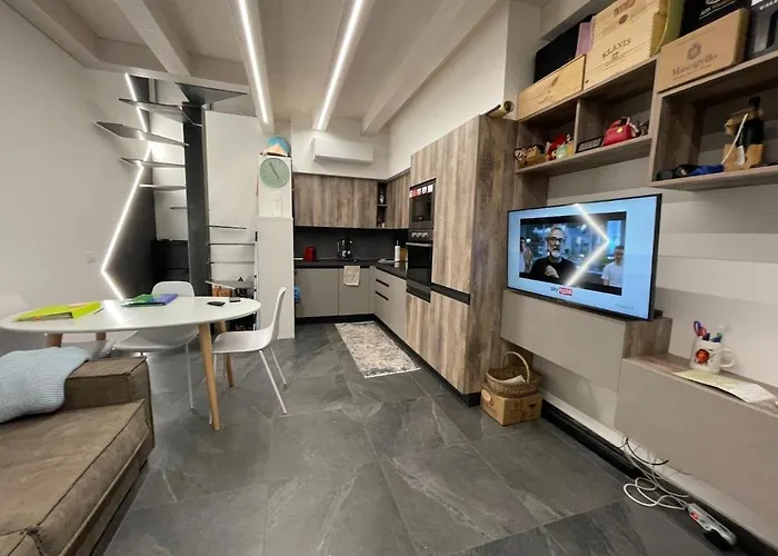 La Violetta Montemerlo Apartment *